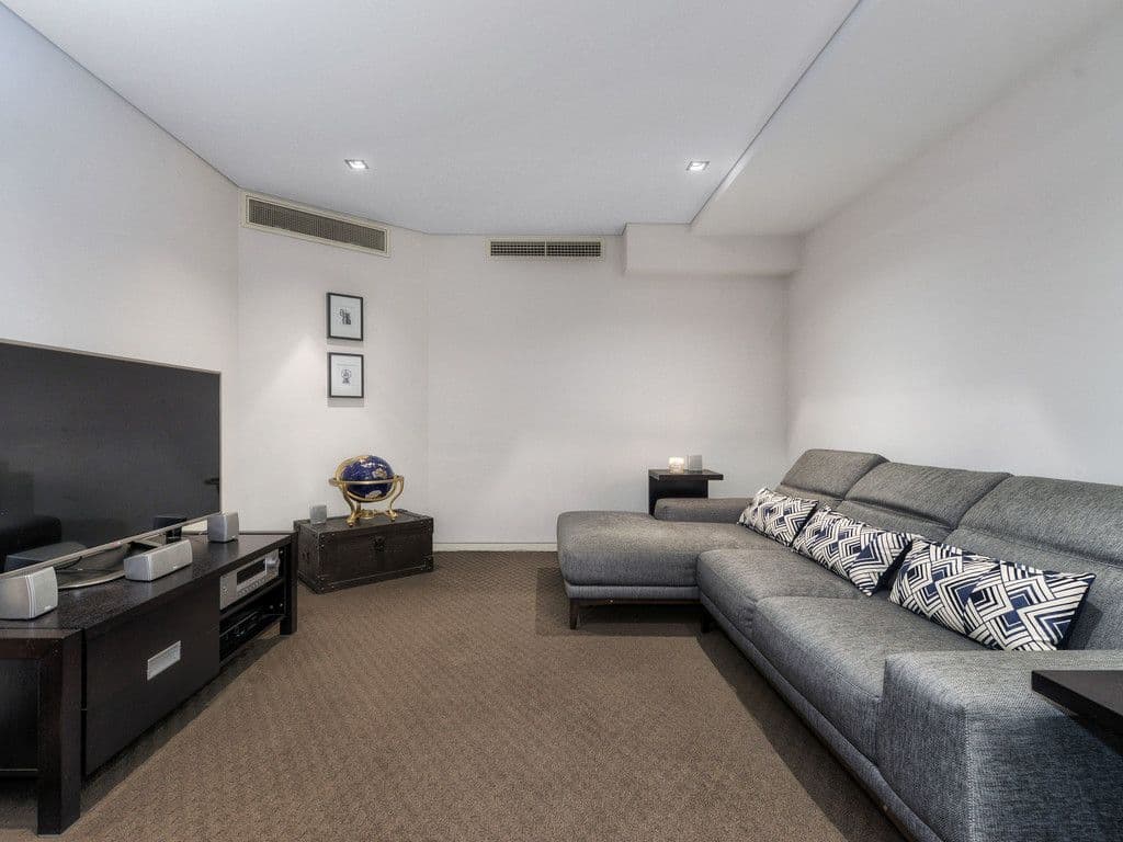 24 Riddell Street, Bulimba QLD 4171, Bulimba - Thumbnail 7