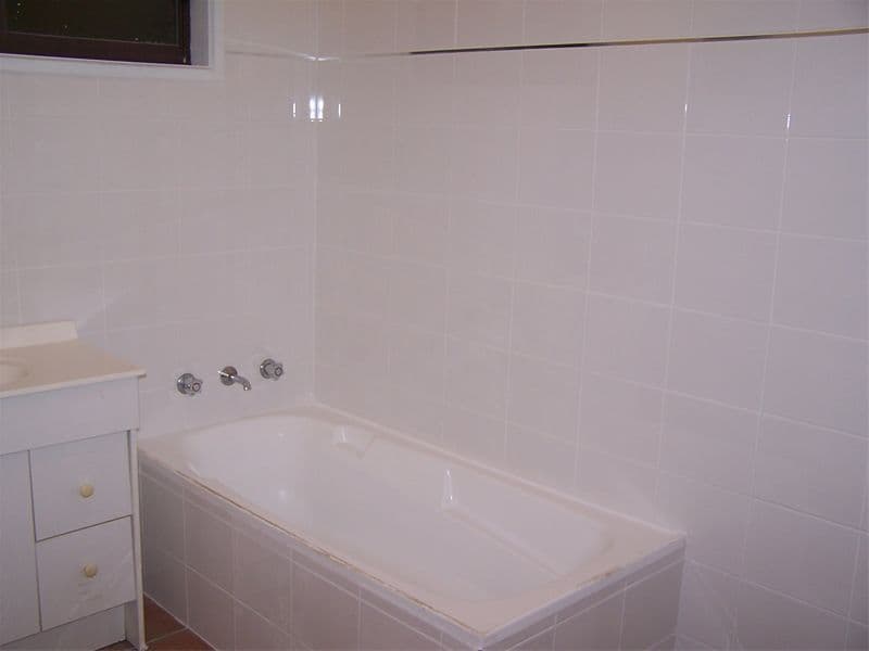FOREST HILL NSW 2651, Forest Hill - Thumbnail 2