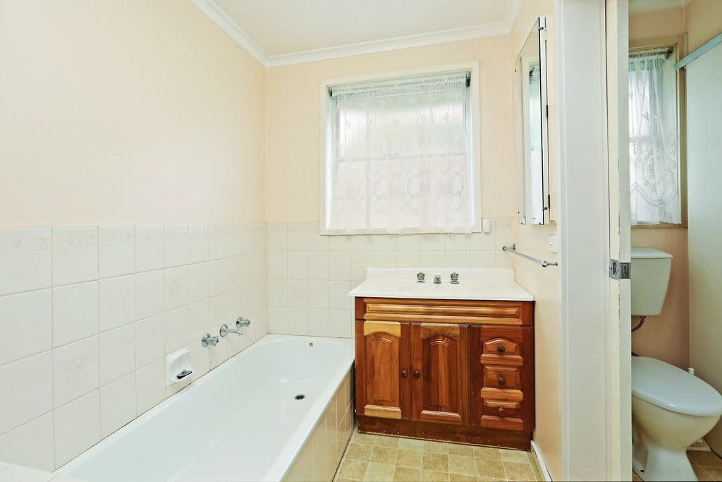 4 Dorset Court, Corio VIC 3214, Corio - Thumbnail 6
