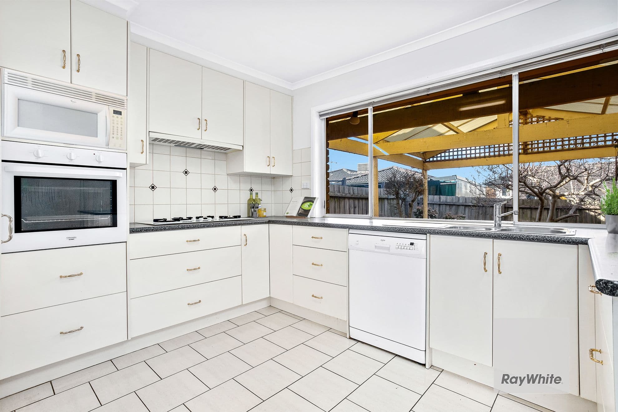7 Nerida Court, Kealba VIC 3021, Kealba - Thumbnail 5