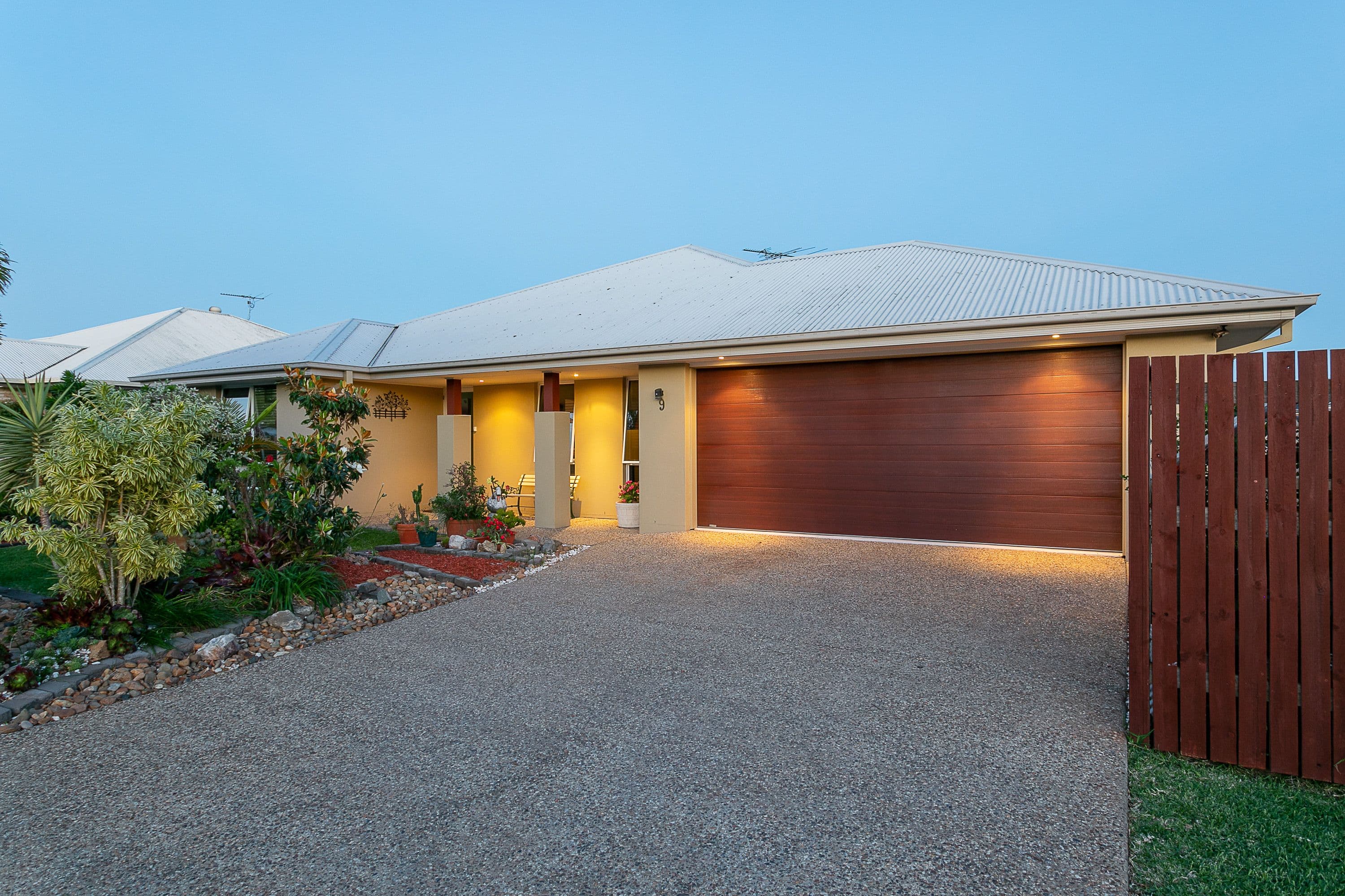 9 Forrest Street, Redland Bay QLD 4165, Redland Bay - Thumbnail 2
