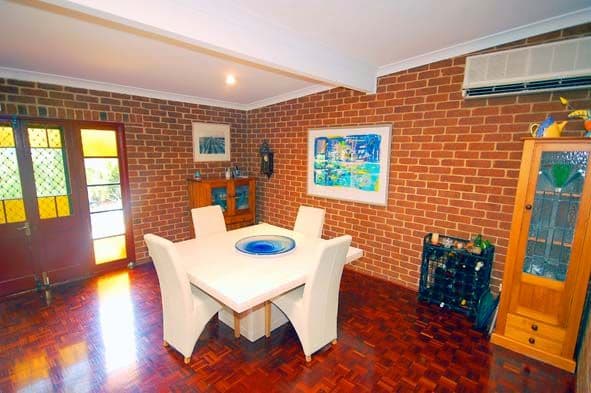 35 Agnes Street, THE RANGE QLD 4700, The Range - Thumbnail 5