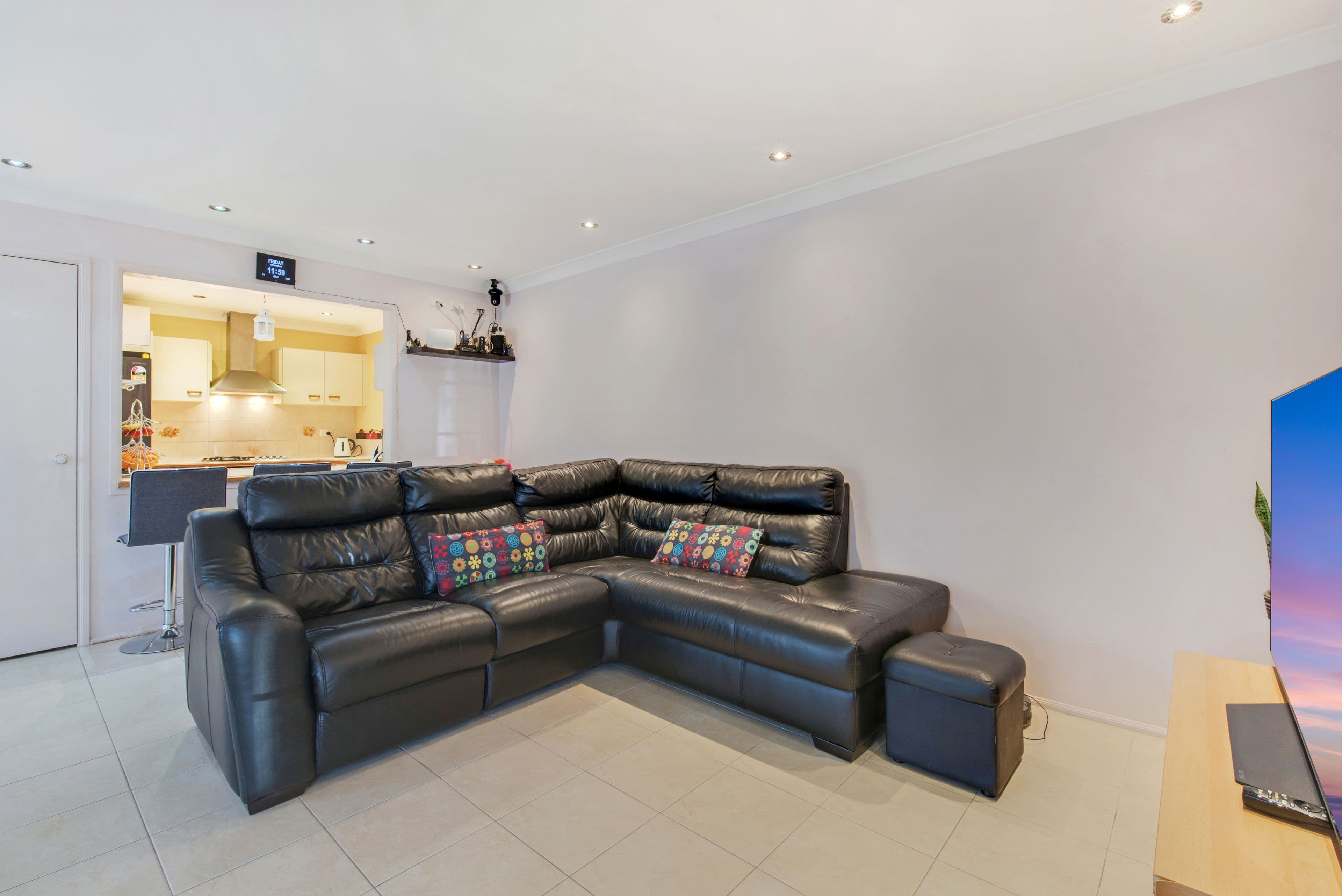 17 Heron Place, Hinchinbrook NSW 2168, Hinchinbrook - Thumbnail 3