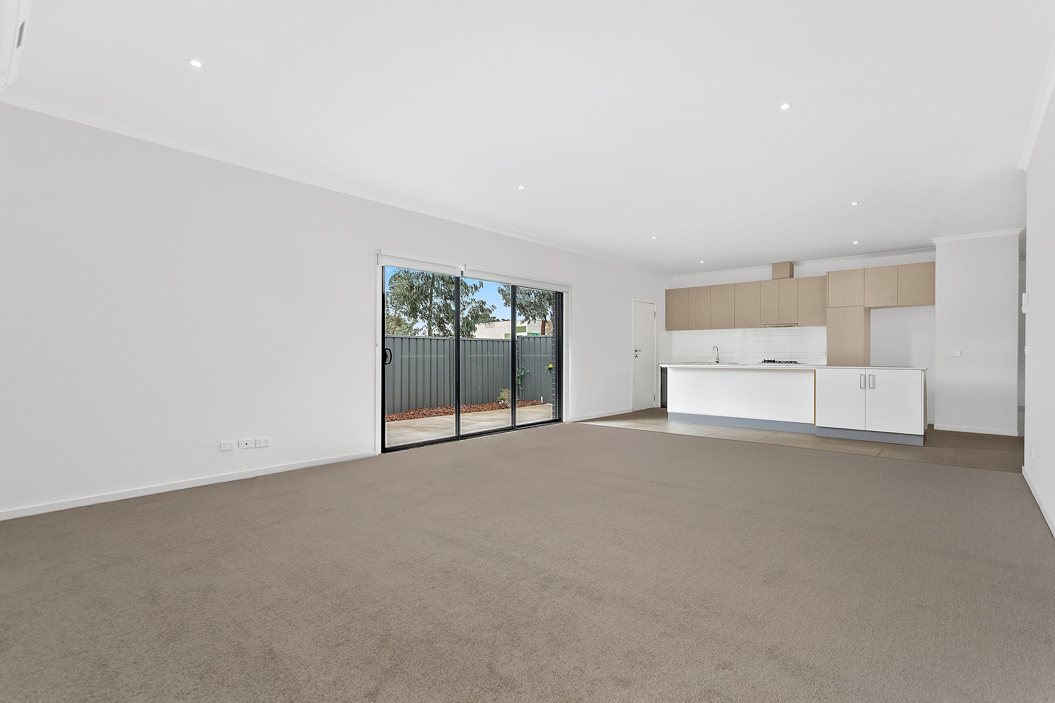 15 Delbridge Drive, Mernda VIC 3754, Mernda - Thumbnail 4