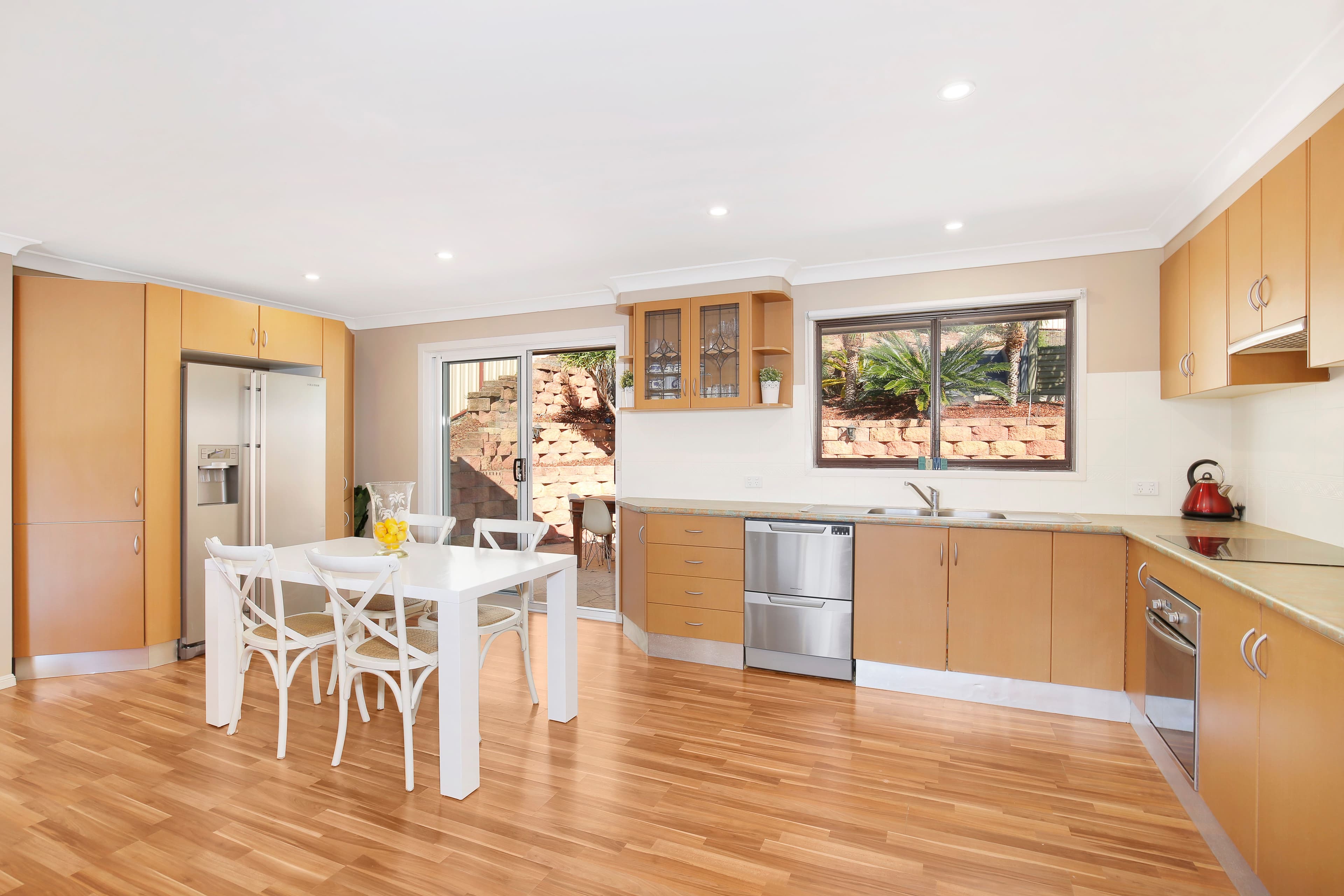 9 Aminya Place, Farmborough Heights - Thumbnail 2