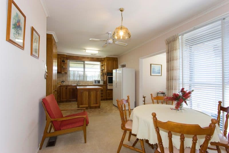 1 Fairview Avenue, CHELTENHAM VIC 3192, Cheltenham - Thumbnail 4