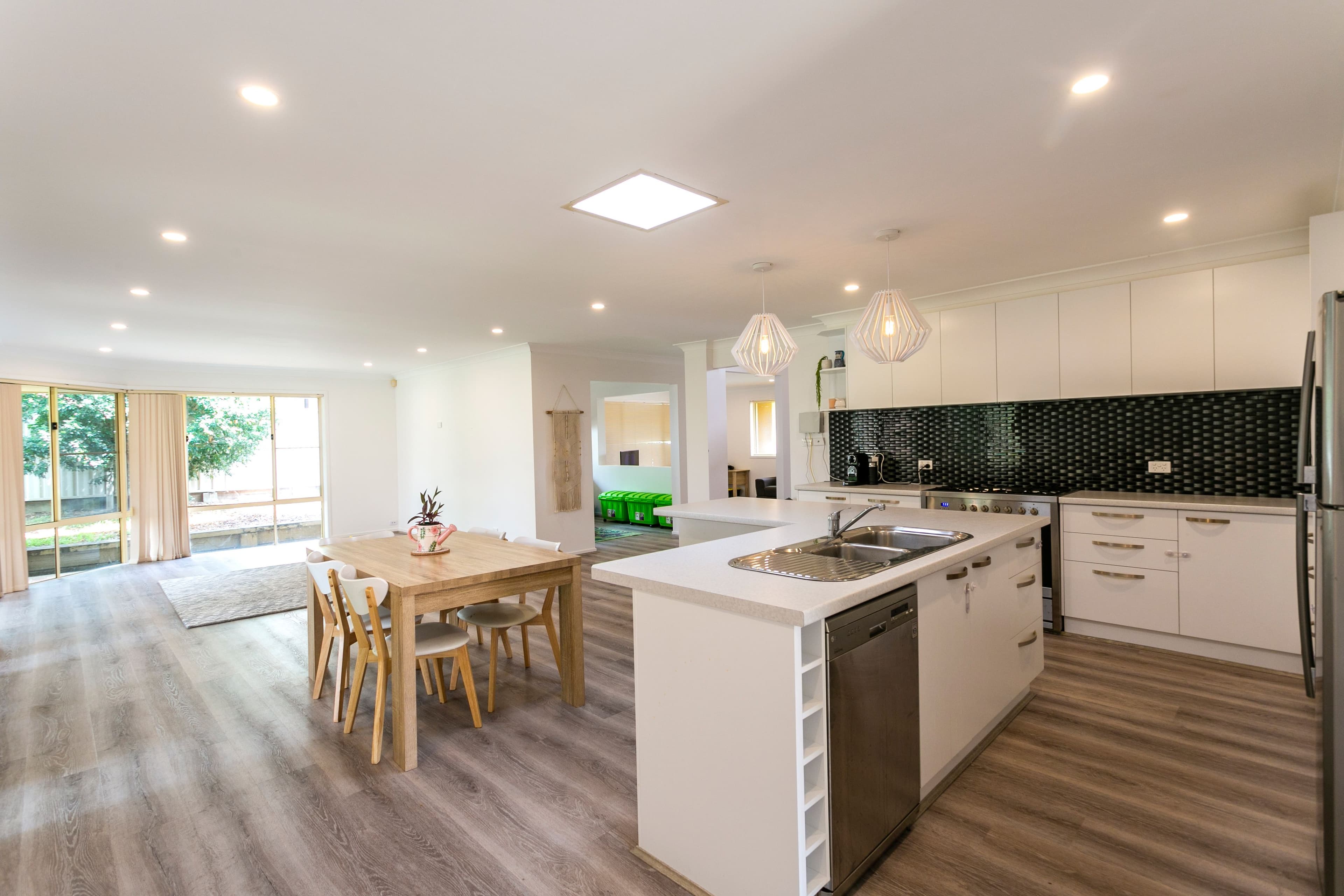 24 Kialoa Circuit, Shell Cove NSW 2529, Shell Cove - Thumbnail 2