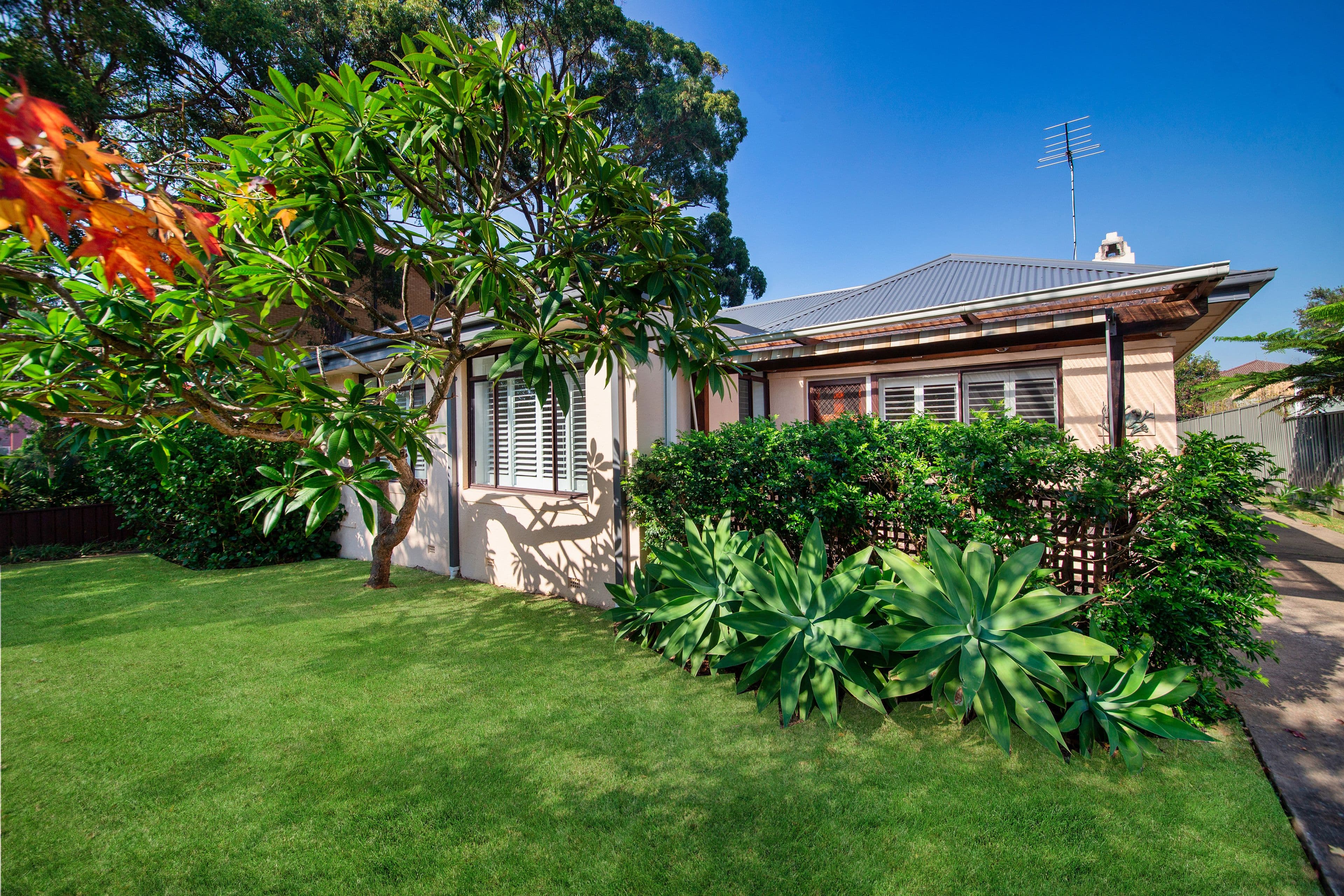 12 Caronia Avenue, Cronulla NSW 2230, Cronulla - Image 1