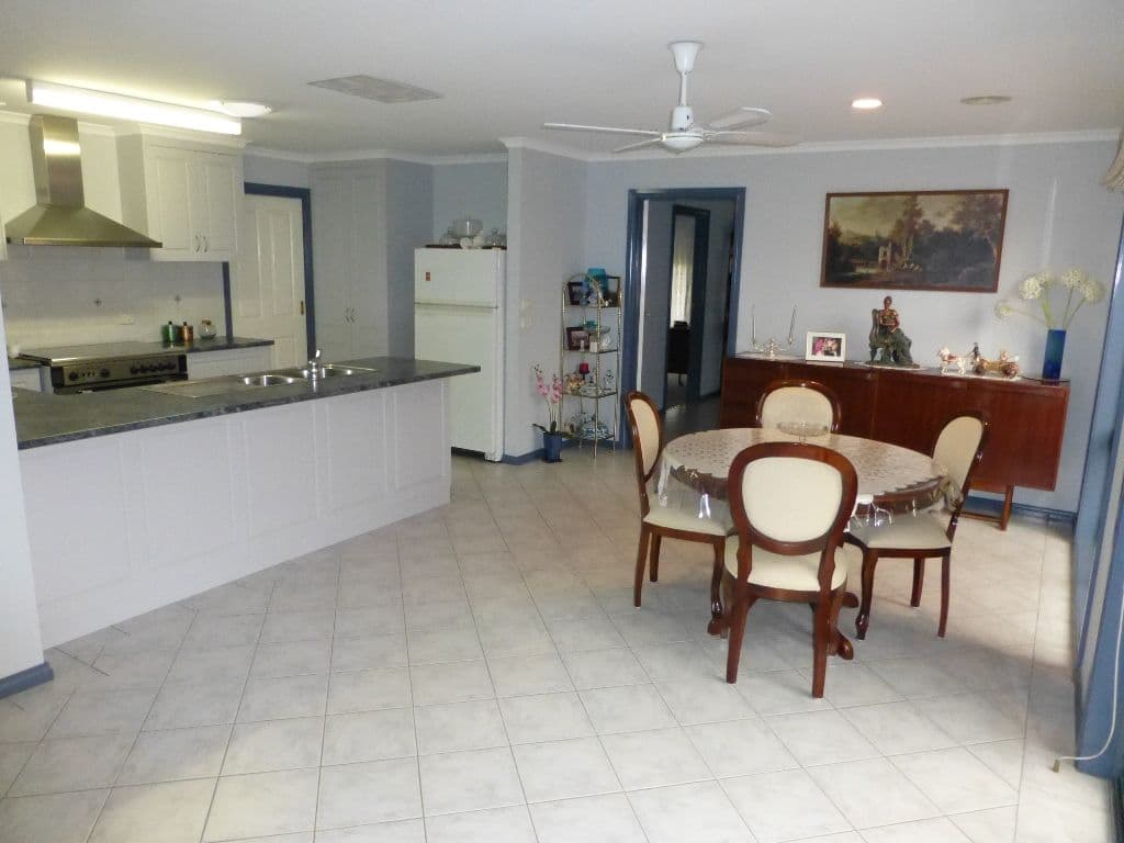 6 Genevieve Avenue, ECHUCA VIC 3564, Echuca - Thumbnail 5