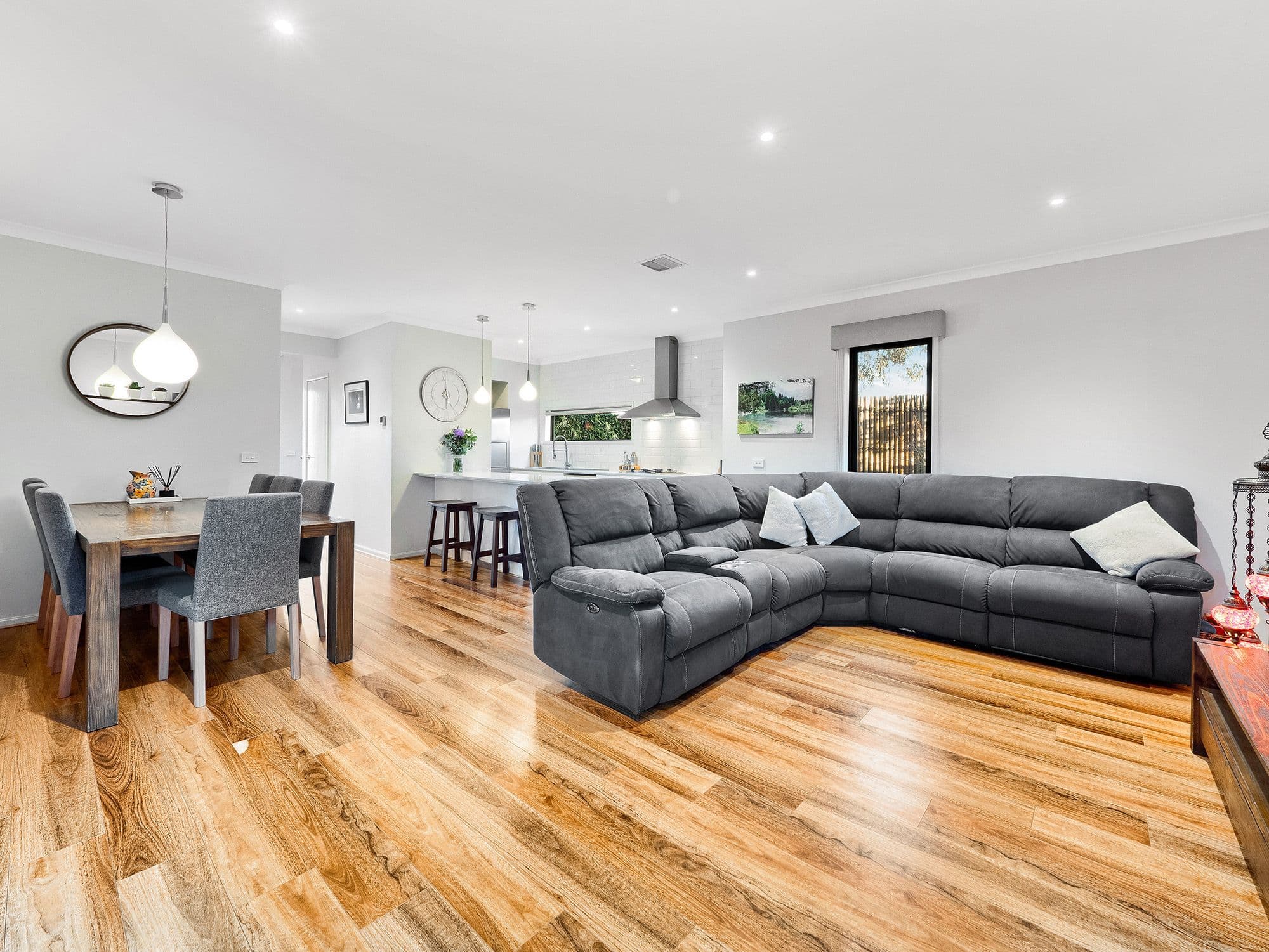 11 Wilmington Avenue, Cranbourne West VIC 3977, Cranbourne West - Thumbnail 5
