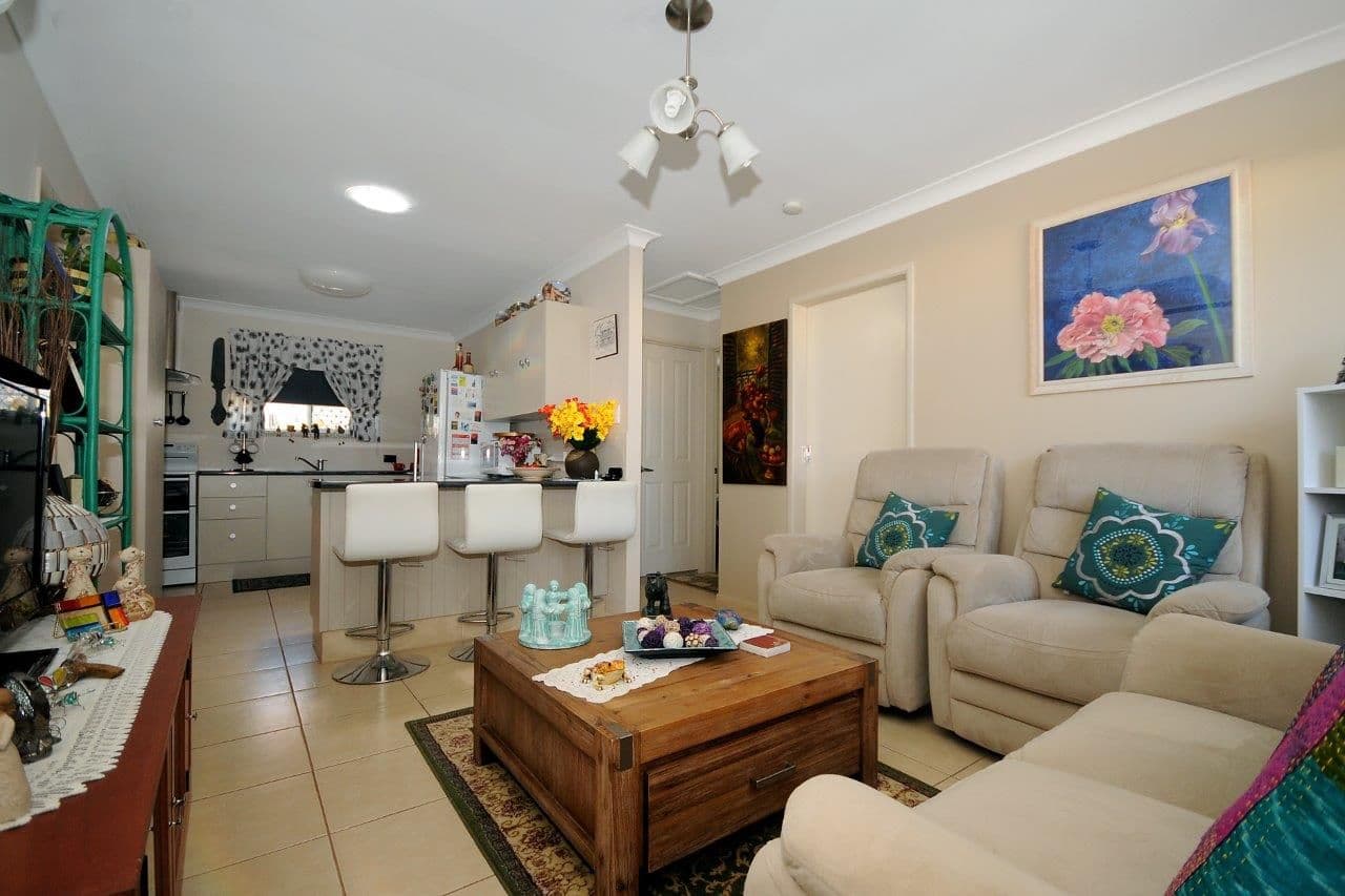 47 Cleary Street, CENTENARY HEIGHTS QLD 4350, Centenary Heights - Thumbnail 2