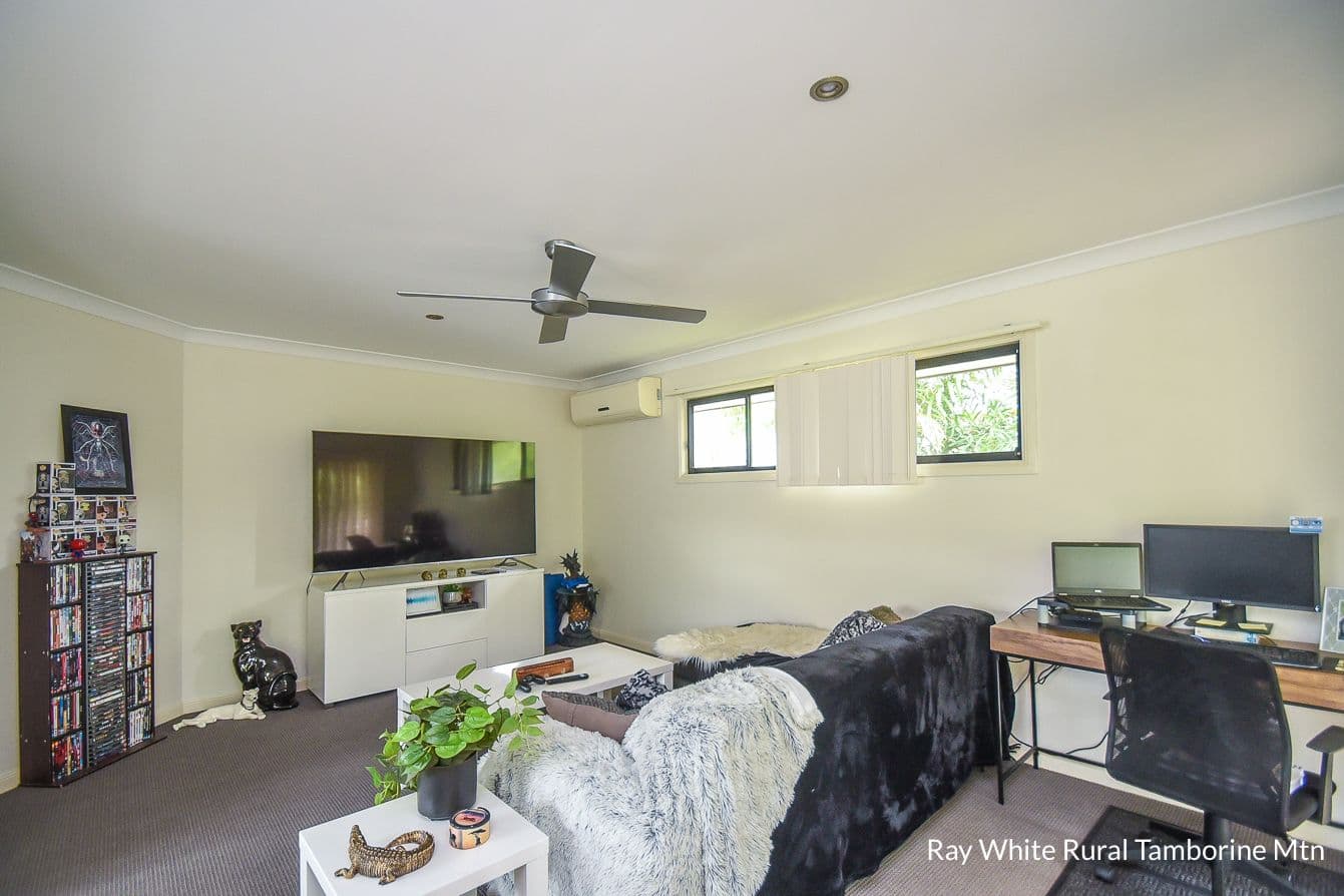 25 Wildflower Circuit, Upper Coomera QLD 4209, Upper Coomera - Thumbnail 4