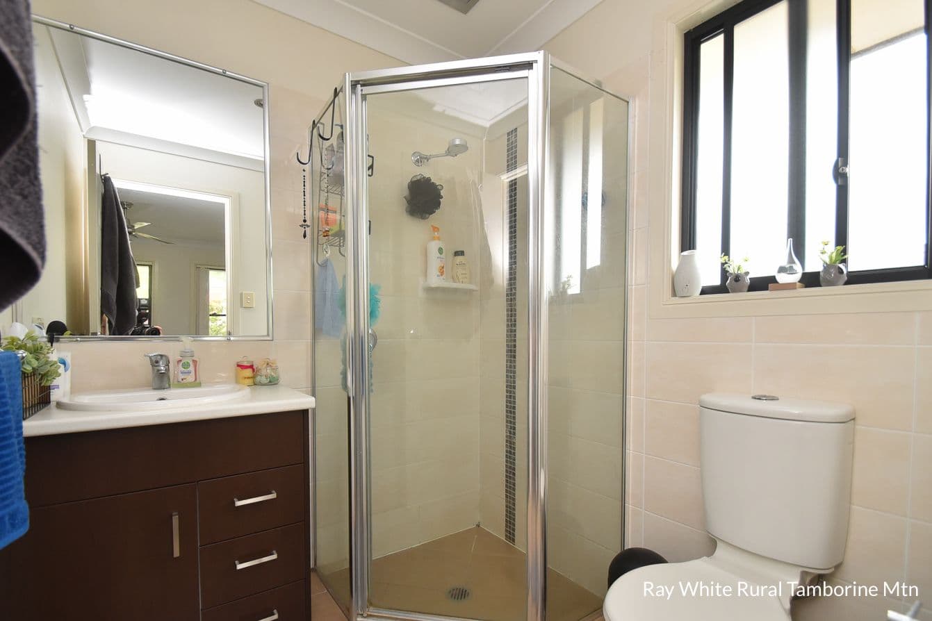 25 Wildflower Circuit, Upper Coomera QLD 4209, Upper Coomera - Thumbnail 7