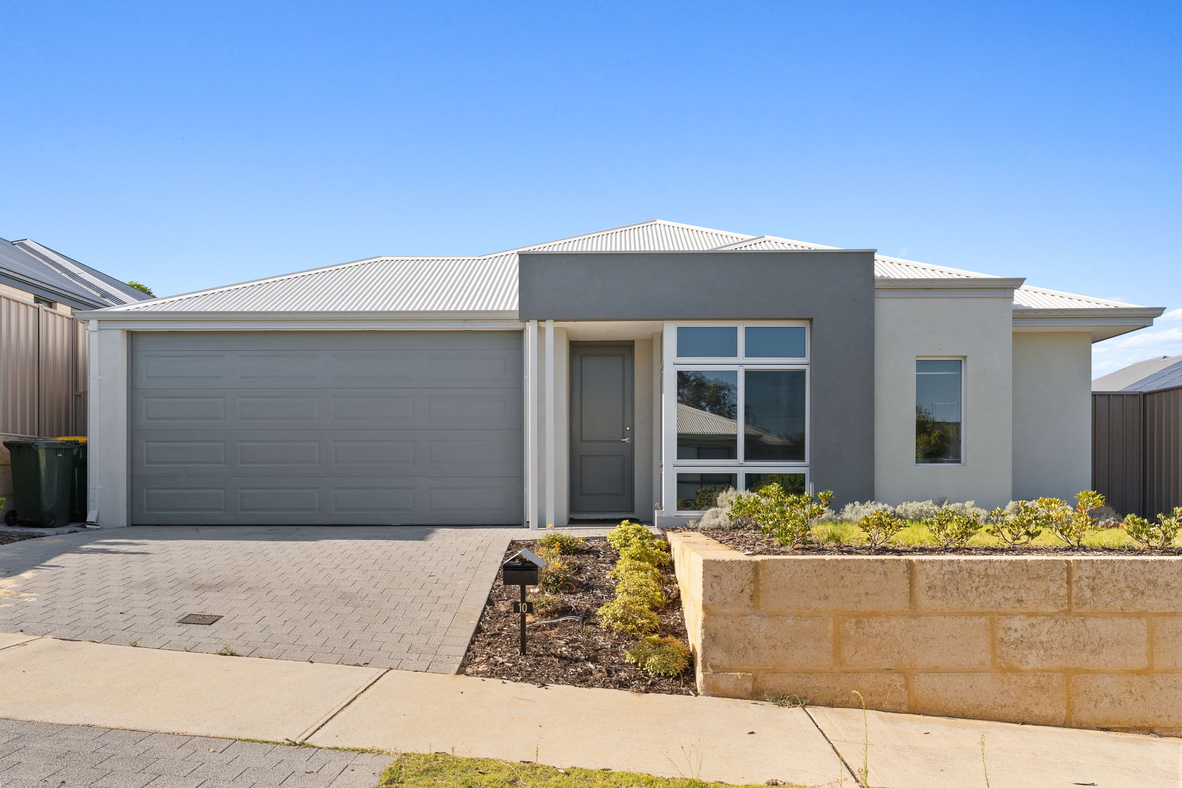 10 Hinckley Street, Parmelia WA 6167, Parmelia - Image 1