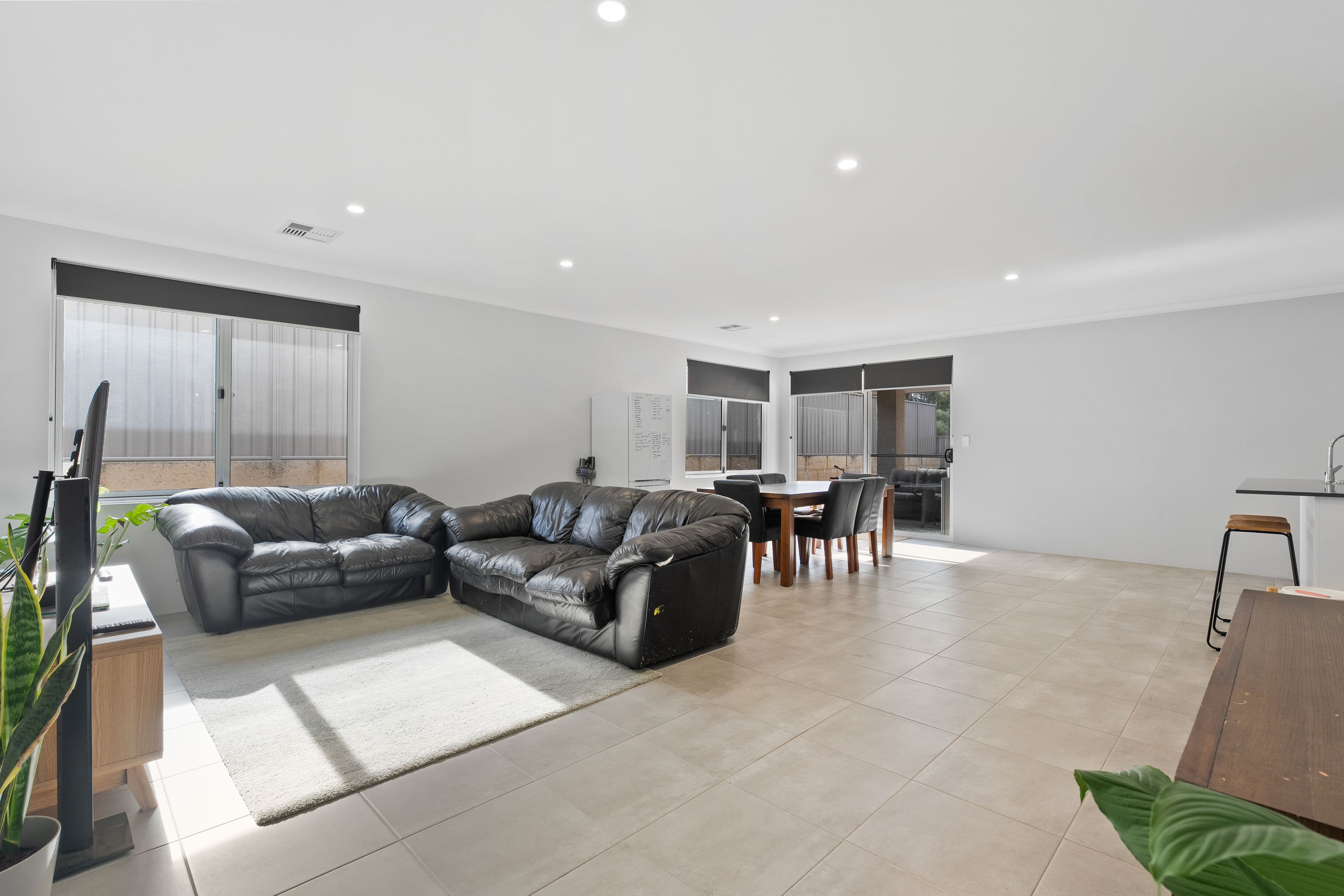 10 Hinckley Street, Parmelia WA 6167, Parmelia - Thumbnail 6