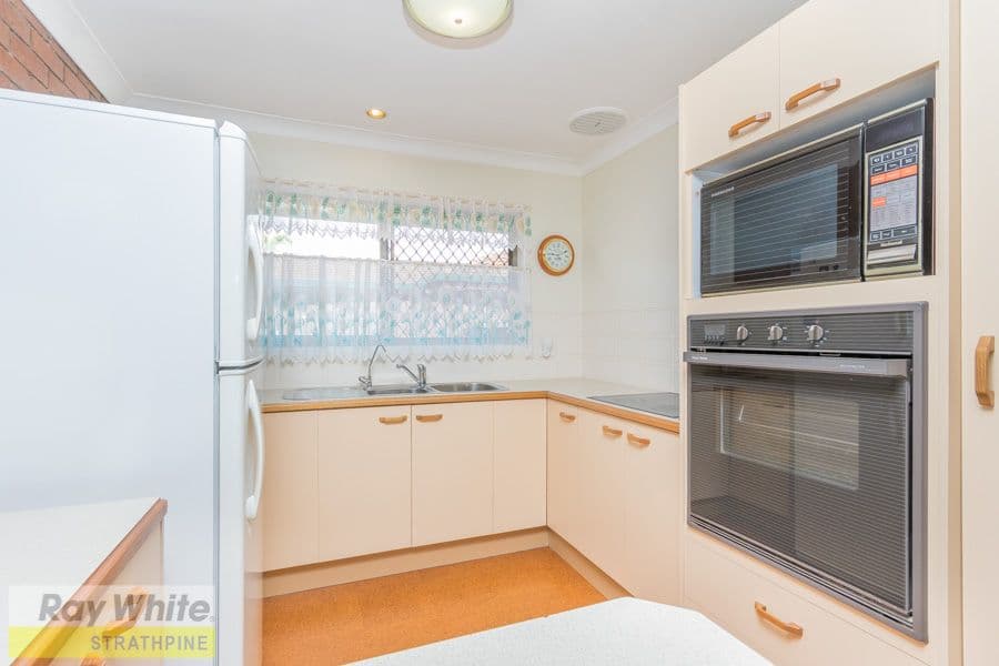 6 Jilloong Street, Strathpine QLD 4500, Strathpine - Thumbnail 6
