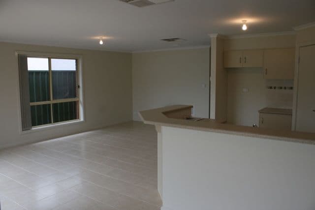 Unit 3 Barnard Mews, CLARE SA 5453, Clare - Thumbnail 3