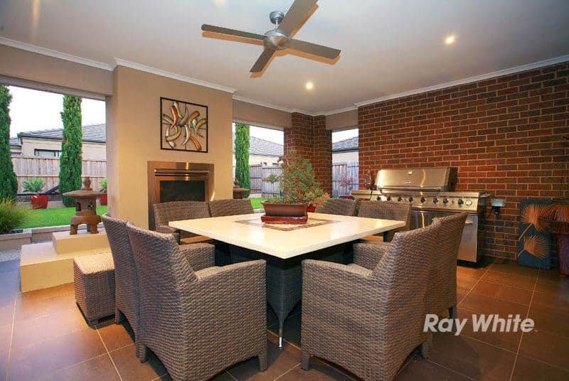 4 Hertford Court, CRANBOURNE NORTH VIC 3977, Cranbourne North - Thumbnail 4