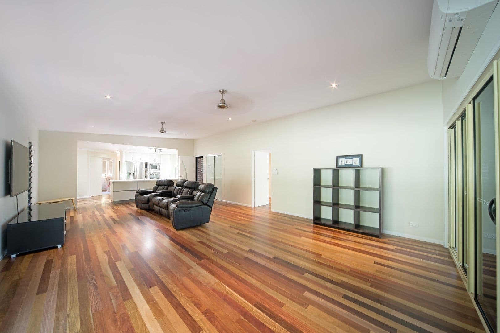 17 Eshelby Drive, Cannonvale QLD 4802, Cannonvale - Thumbnail 6