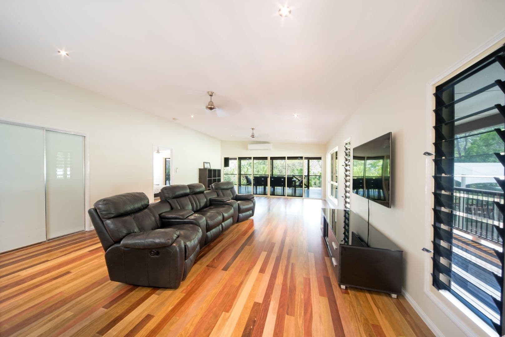 17 Eshelby Drive, Cannonvale QLD 4802, Cannonvale - Thumbnail 7