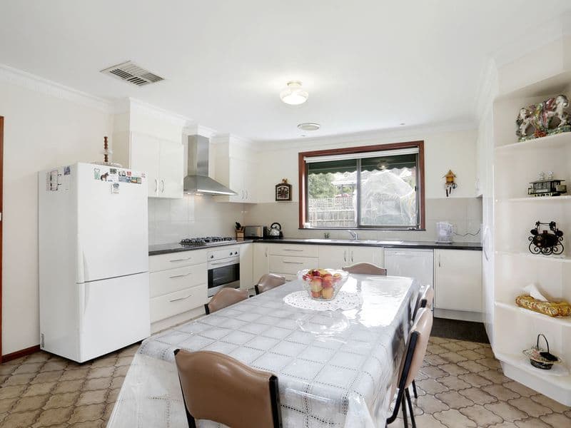 56 Petronella Avenue, Wheelers Hill VIC 3150, Wheelers Hill - Thumbnail 3