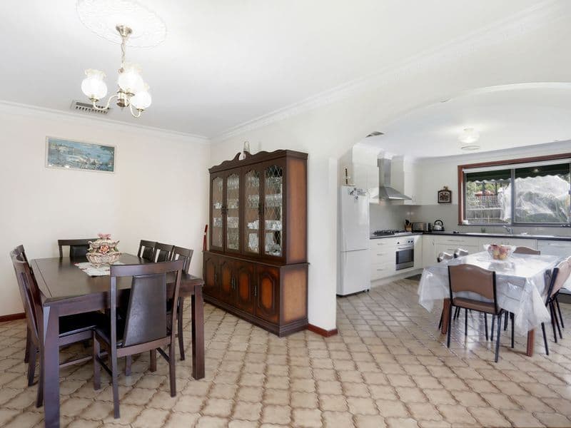 56 Petronella Avenue, Wheelers Hill VIC 3150, Wheelers Hill - Thumbnail 4