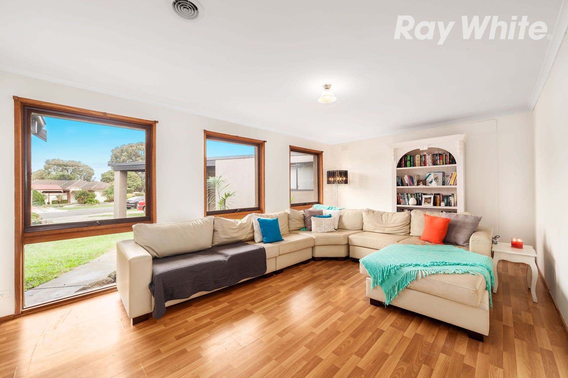 2 Coris Place, Epping VIC 3076, Epping - Thumbnail 4