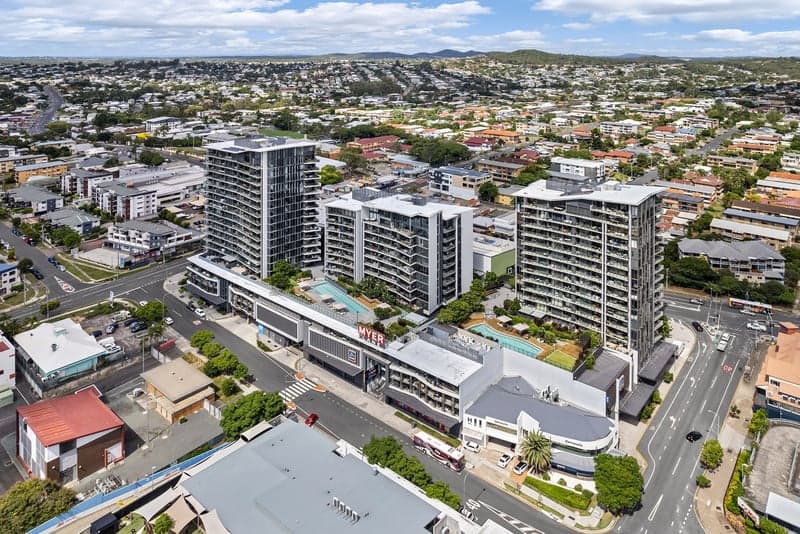 300 Old Cleveland Road, Coorparoo - Thumbnail 2