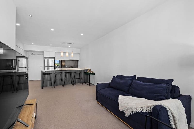 300 Old Cleveland Road, Coorparoo - Thumbnail 3