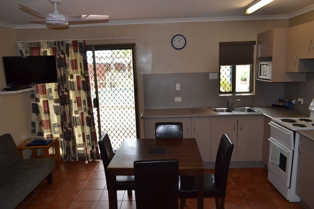 Unit 5, 7 Todd Avenue, Yeppoon QLD 4703, Yeppoon - Thumbnail 3