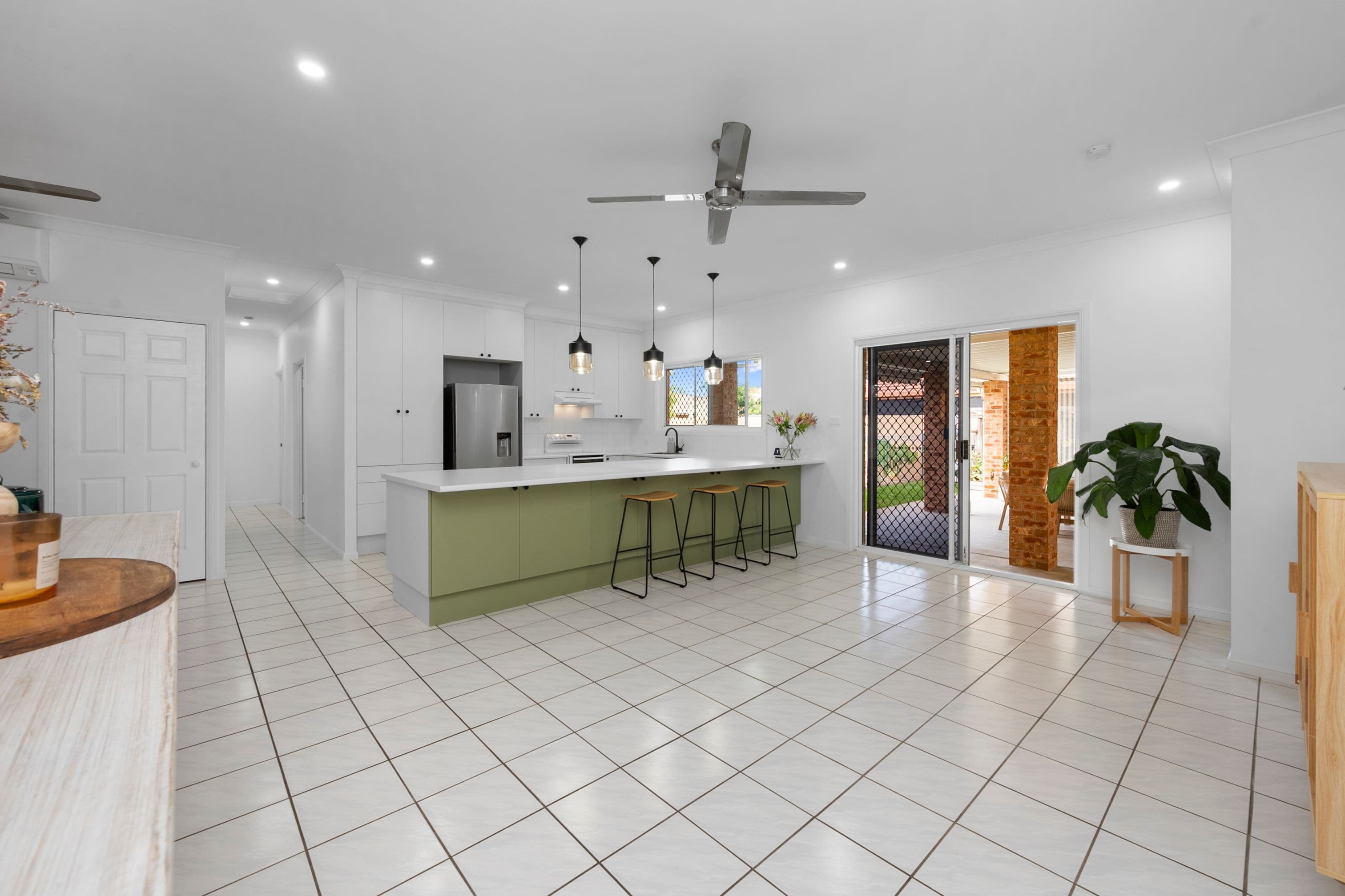 164 Yolanda Drive, Annandale QLD 4814, Annandale - Thumbnail 3