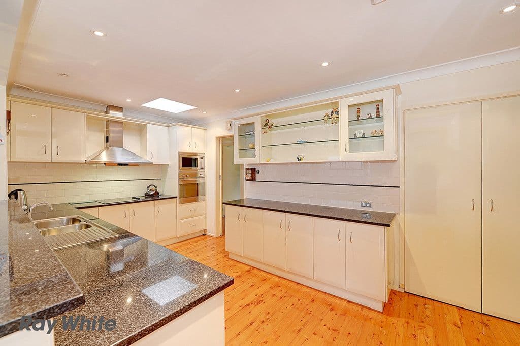 8 Torrington Drive, Marsfield NSW 2122, Marsfield - Thumbnail 3