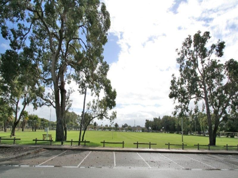 2 Rokeford Way, Morley WA 6062, Morley - Thumbnail 5