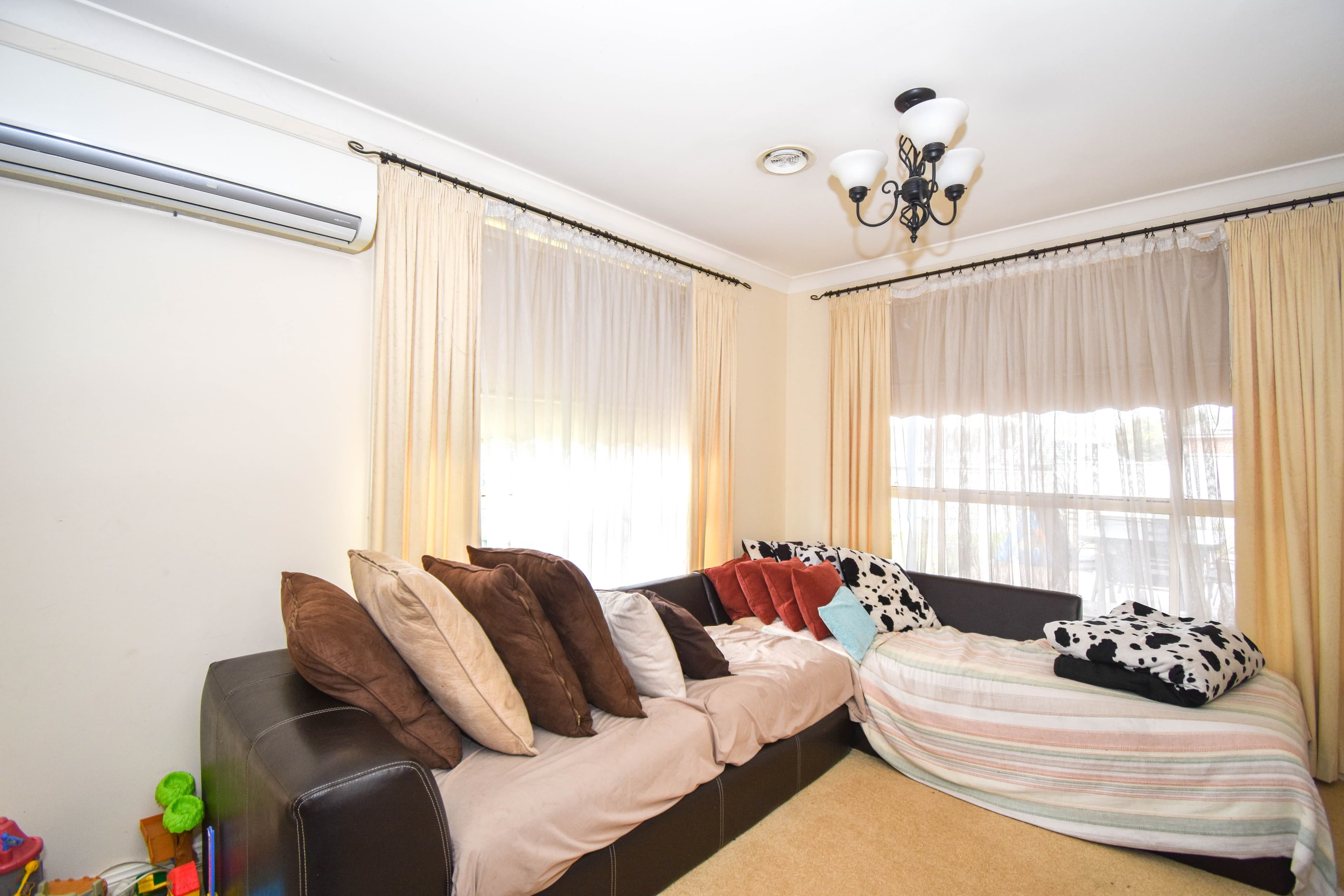 8 Ullathorne Close, Windradyne NSW 2795, Windradyne - Thumbnail 6