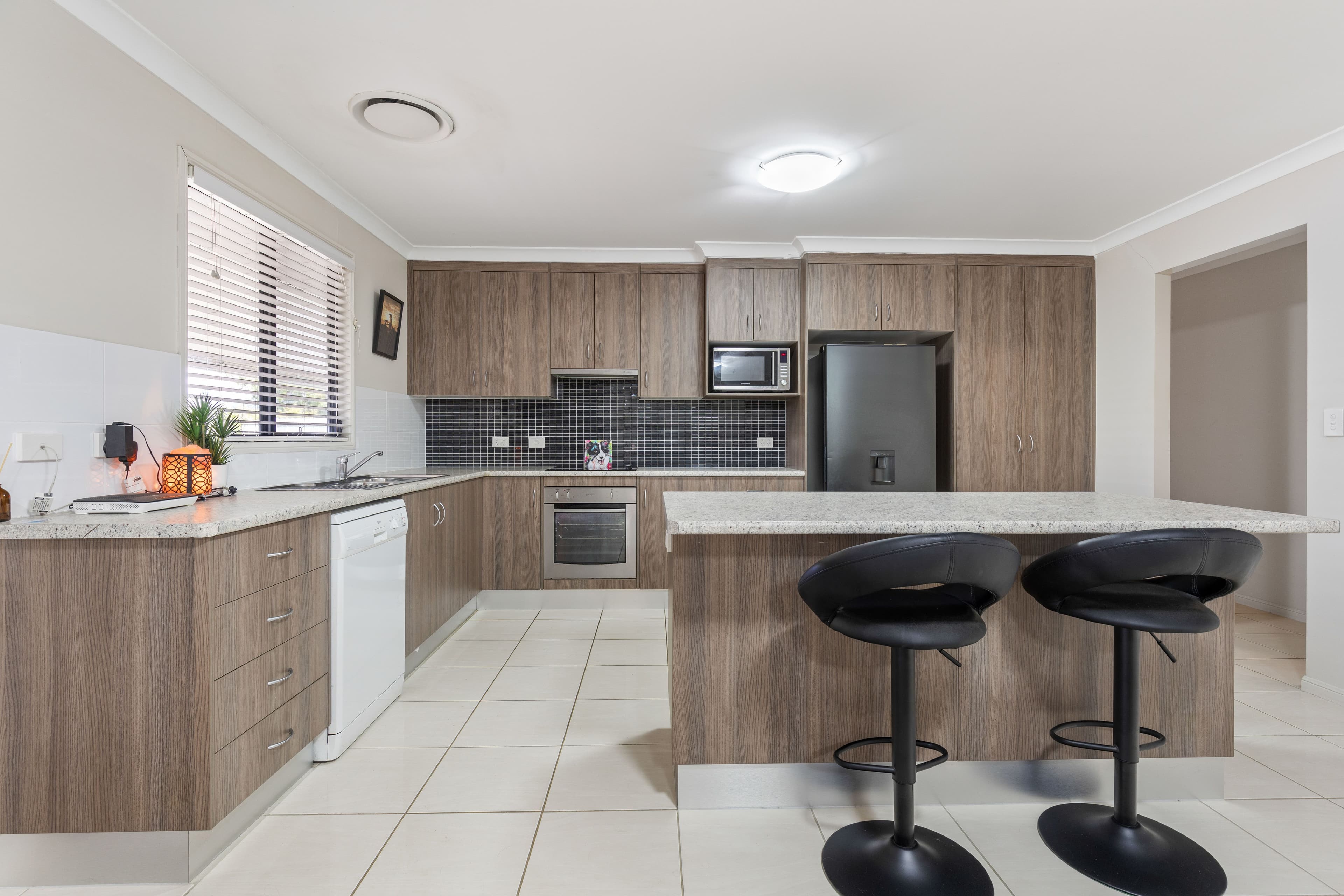 20 McLean Street, Capella QLD 4723, Capella - Thumbnail 4
