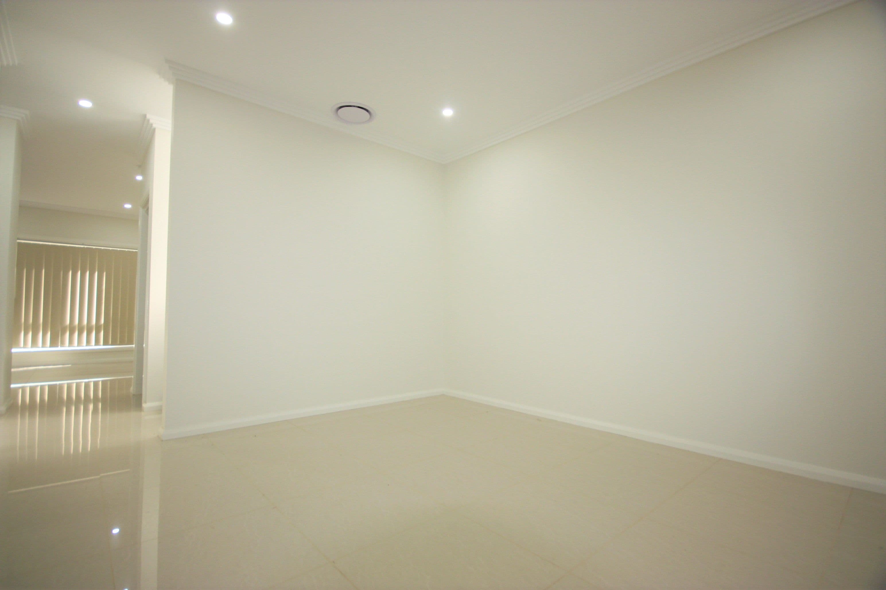 82 Kookaburra Drive, Gregory Hills - Thumbnail 6