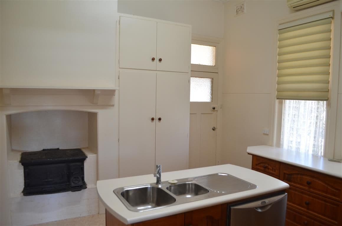 199 Wynyard Street, Tumut - Thumbnail 4