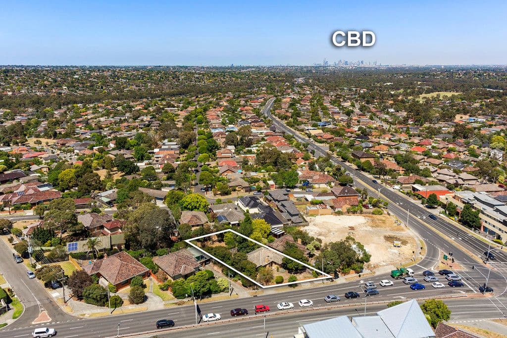 172 Manningham Road, Bulleen VIC 3105, Bulleen - Thumbnail 2