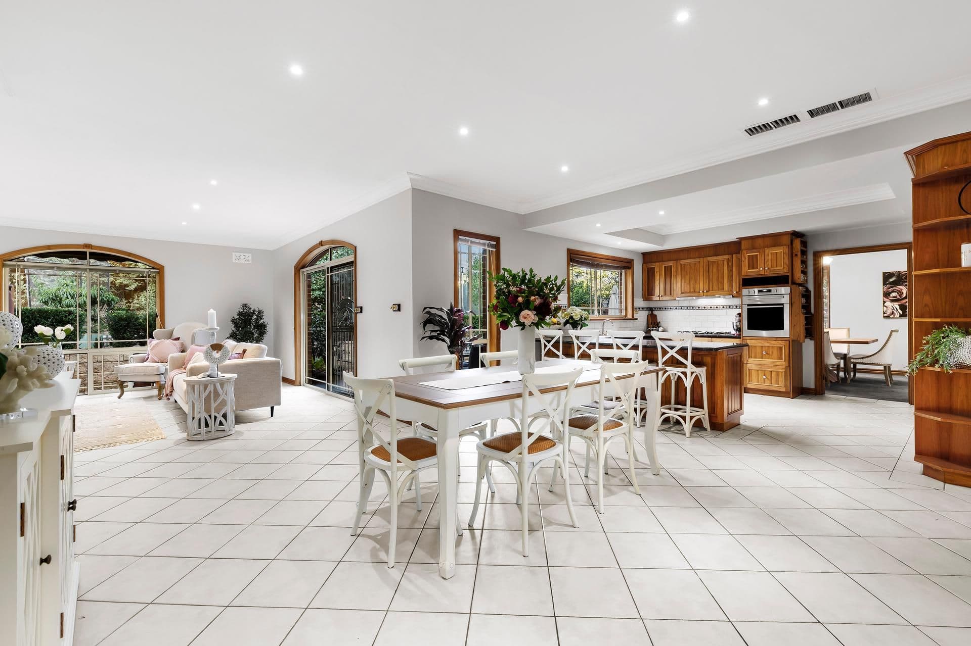 9 Patrick Close, Greensborough VIC 3088, Greensborough - Thumbnail 4