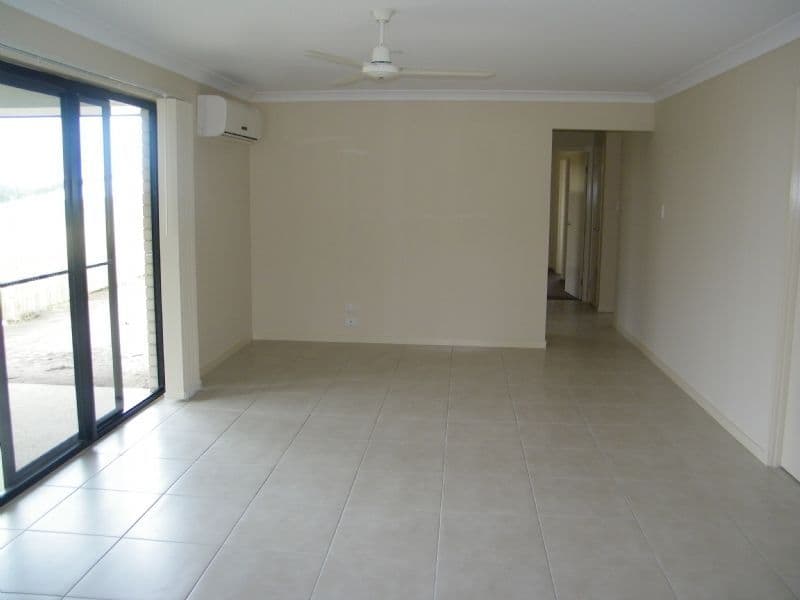 55 Koowin Drive, KIRKWOOD QLD 4680, Kirkwood - Thumbnail 2