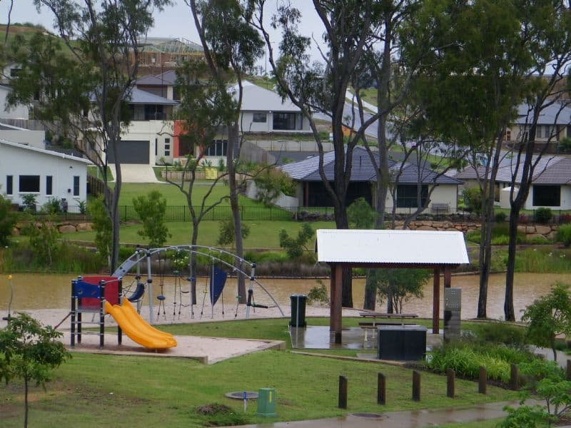 55 Koowin Drive, KIRKWOOD QLD 4680, Kirkwood - Thumbnail 4