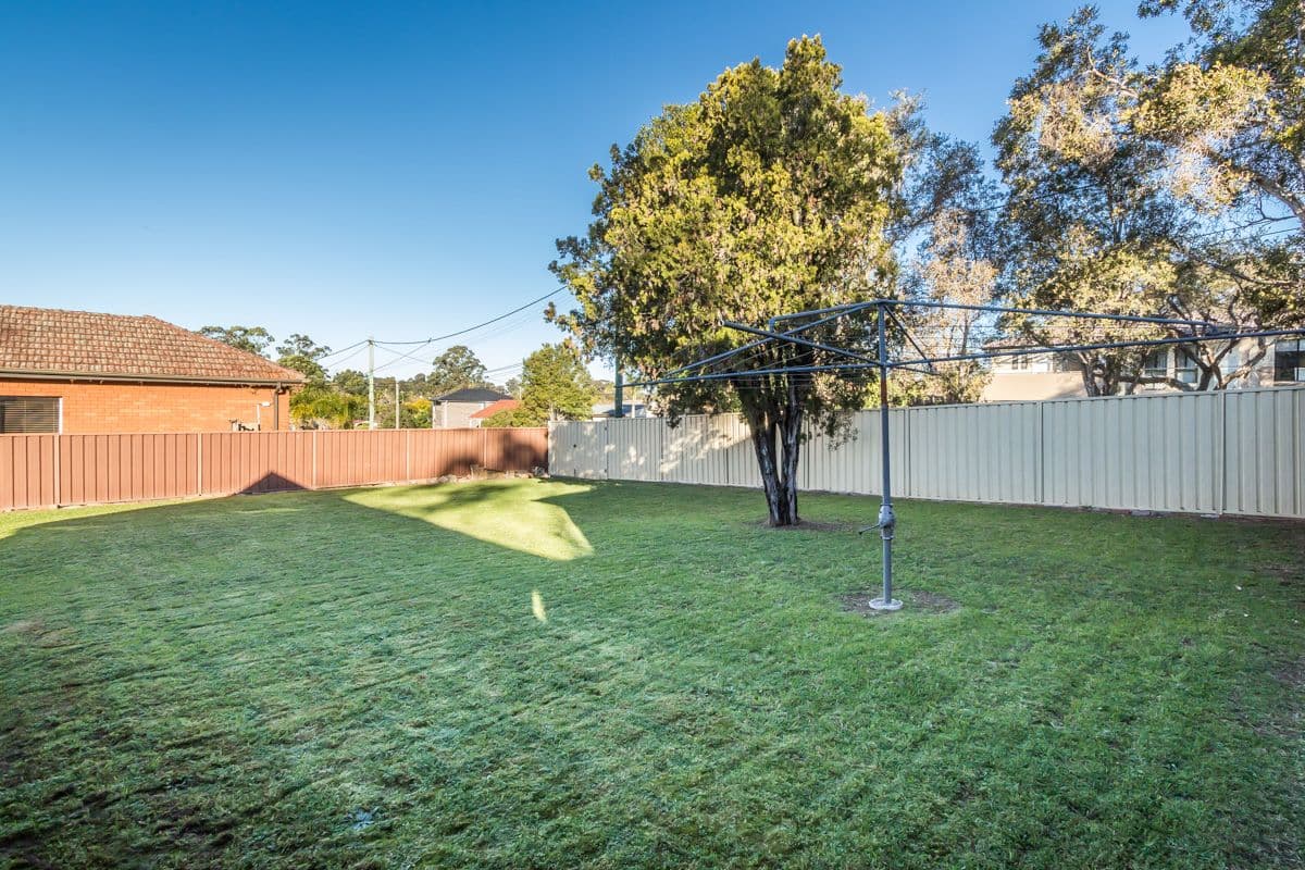 37 Walters Road, Blacktown - Thumbnail 2