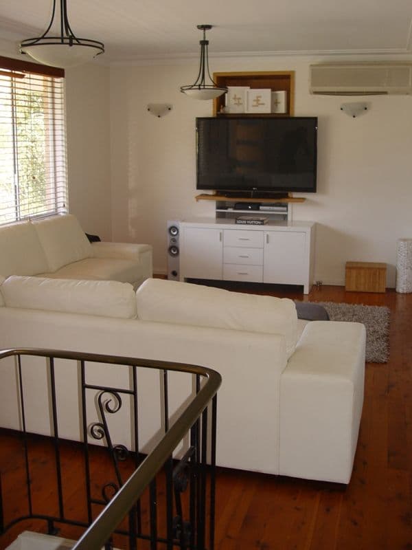 5 Dalton Close, BELMONT NORTH NSW 2280, Belmont North - Thumbnail 2