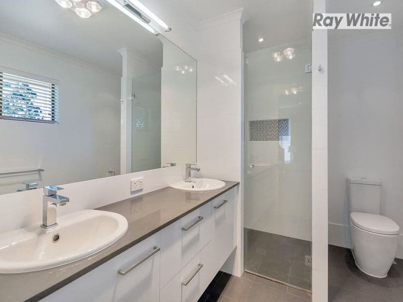1 Loddon Street, Riverhills QLD 4074, Riverhills - Thumbnail 3