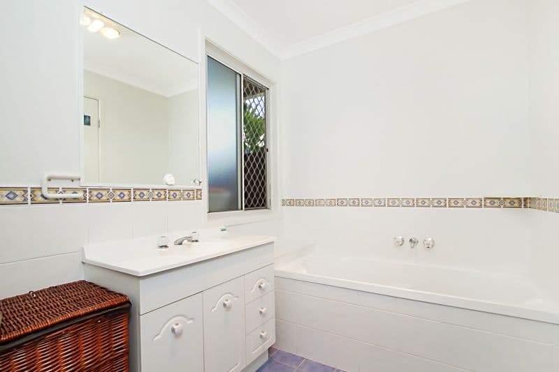4 Ngungun Close, LOGANHOLME QLD 4129, Loganholme - Thumbnail 6