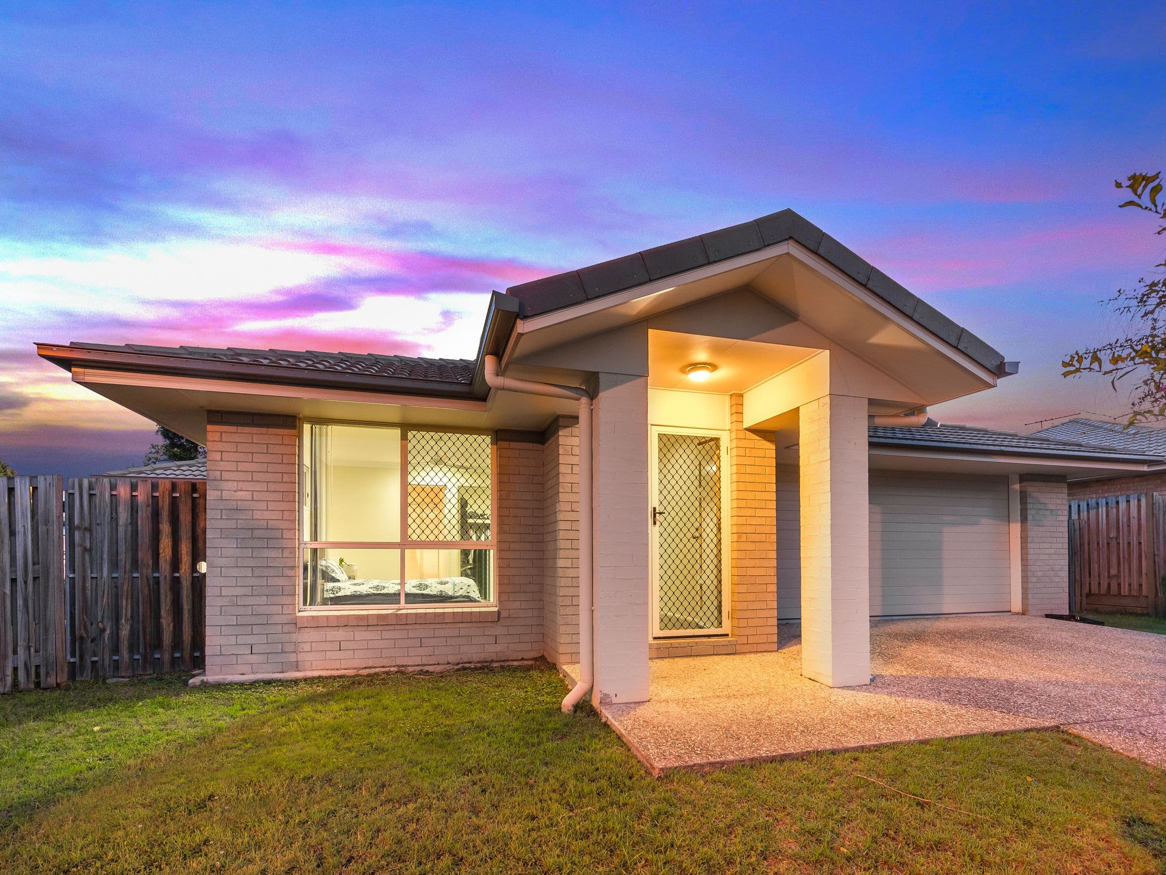 16 Vista Circuit, Bahrs Scrub QLD 4207, Bahrs Scrub - Image 1