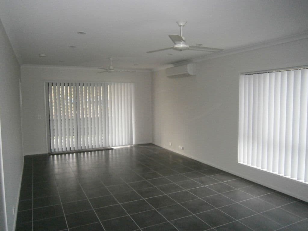 19 Clover Crescent, Boyne Island QLD 4680, Boyne Island - Thumbnail 3