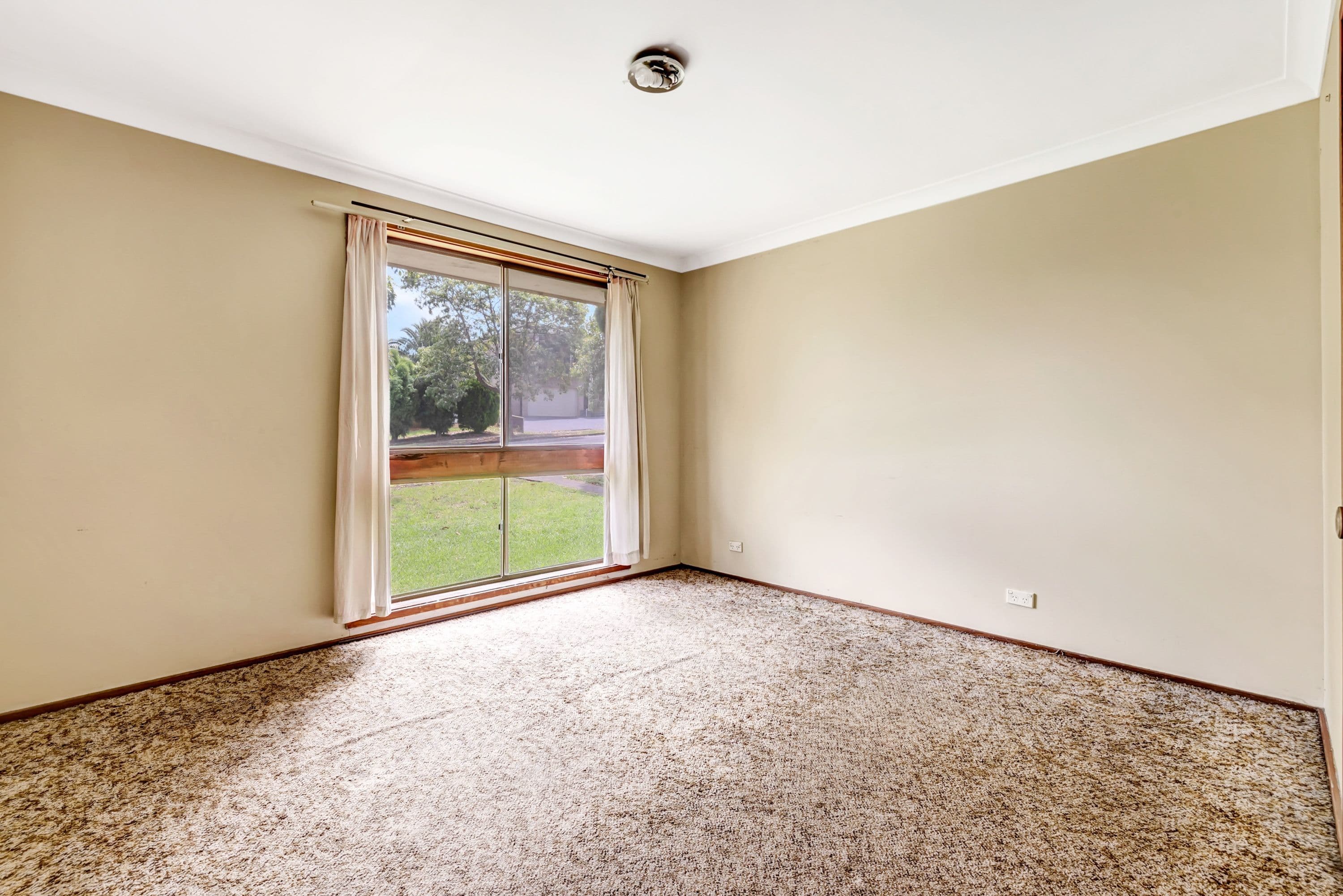 12 Lily Street, Wetherill Park NSW 2164, Wetherill Park - Thumbnail 6