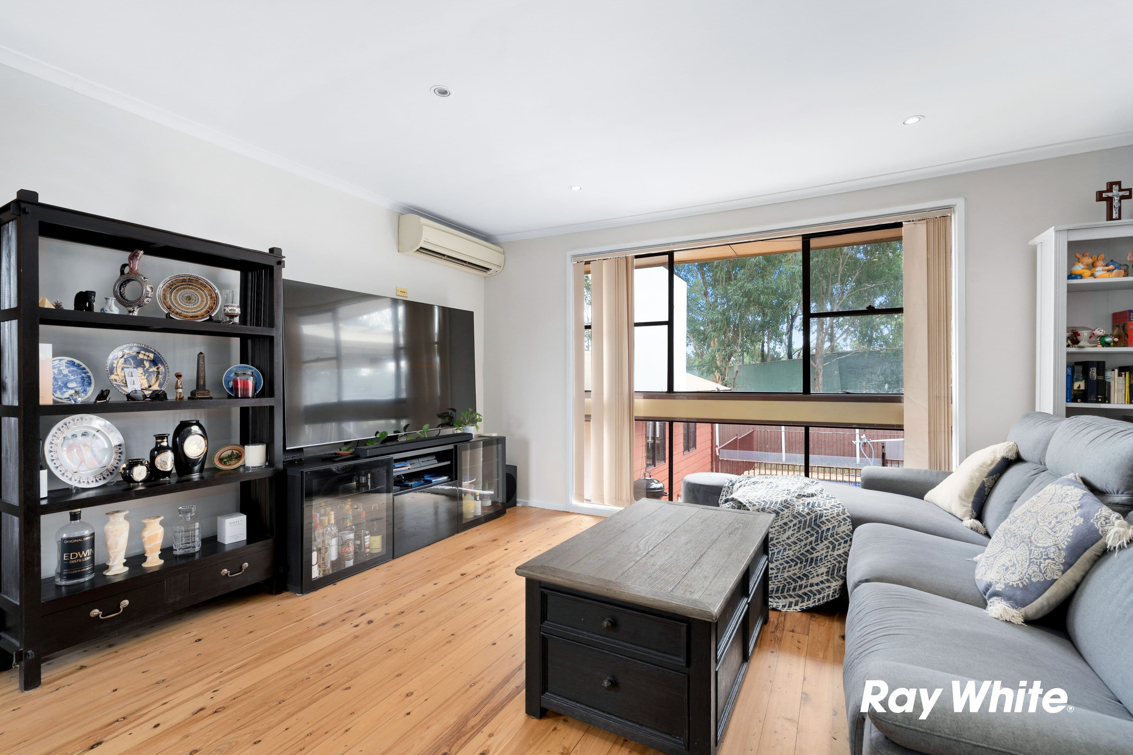 15 Chaplin Crescent, Quakers Hill NSW 2763, Quakers Hill - Thumbnail 2