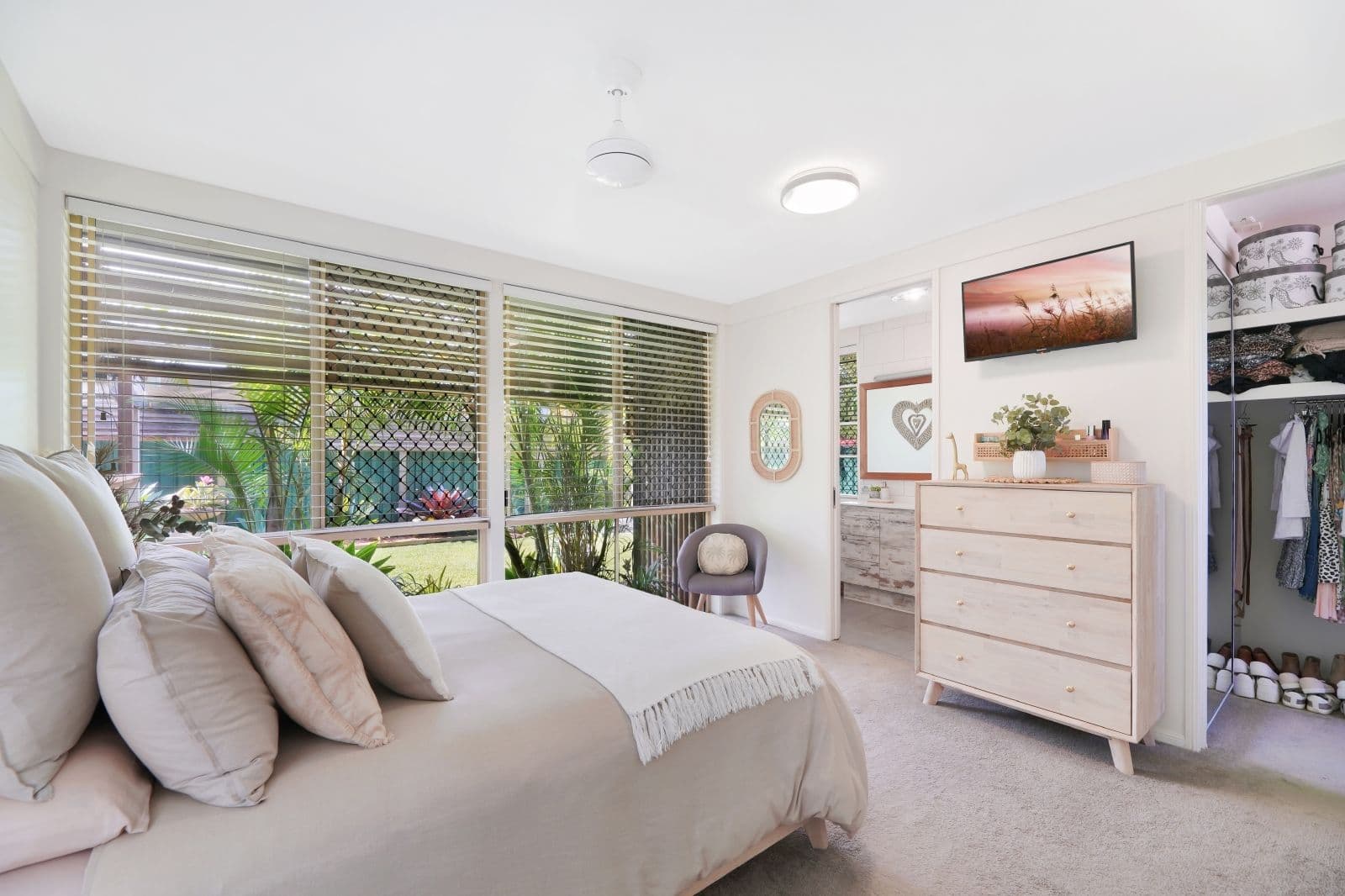 7 Melbourne Road, Arundel QLD 4214, Arundel - Thumbnail 7